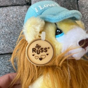 Vintage Russ Plush Lion Luv Pet!